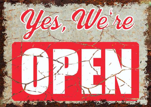 Yes we are open Deko Schild