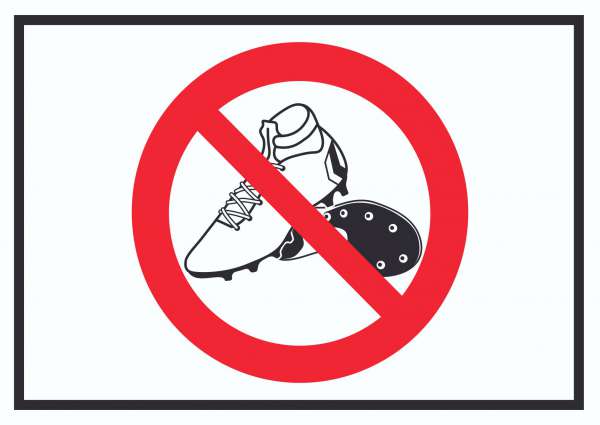 Betreten mit Fussballschuhen verboten! Symbol Schild